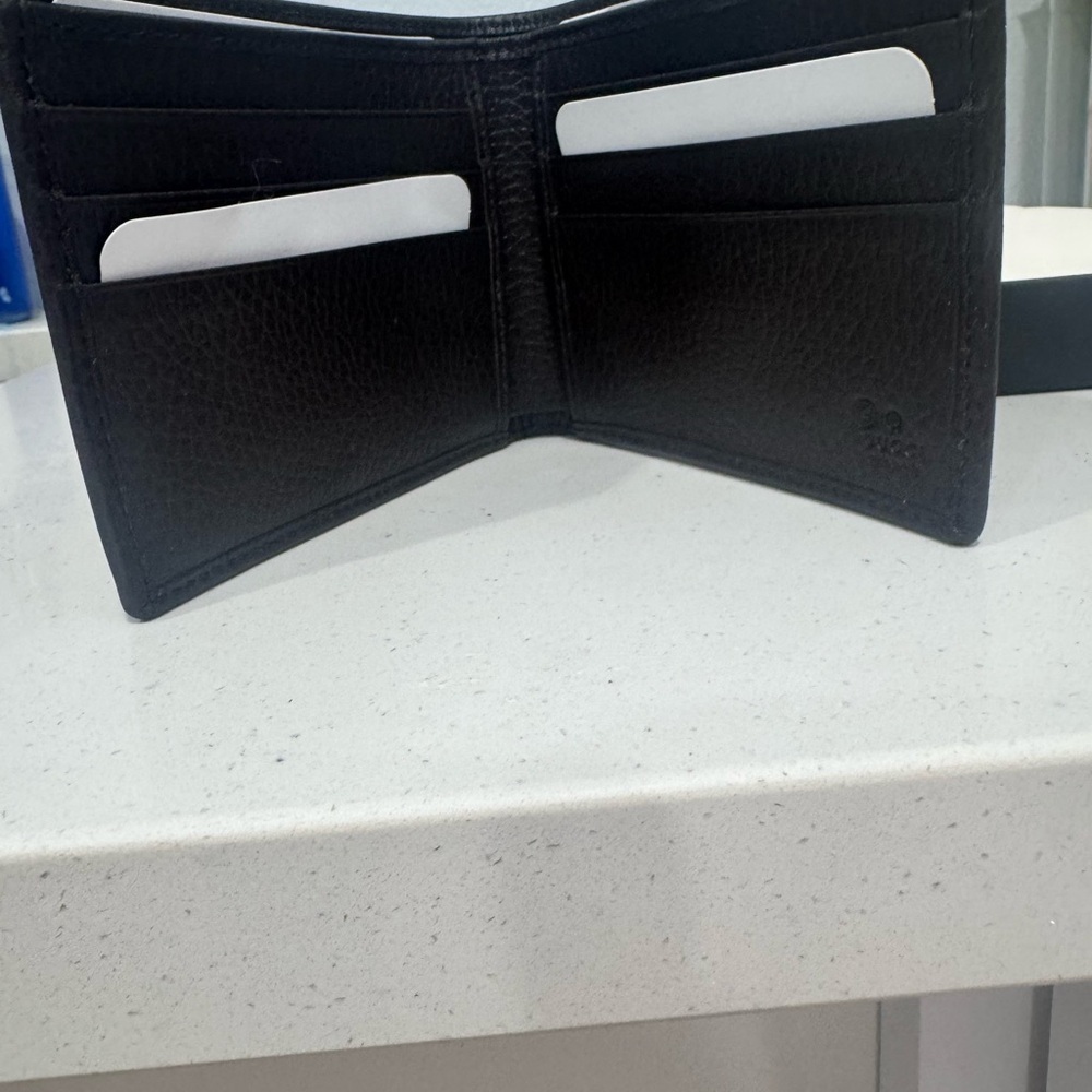 Mens gucci wallet - Picture 7 of 8